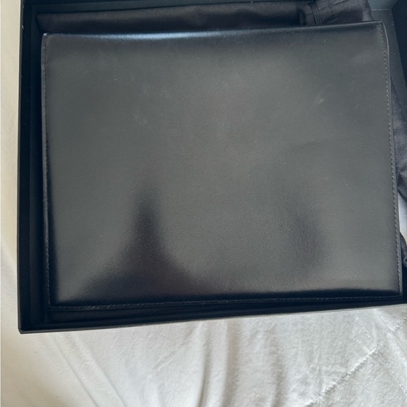 YSL clutch - Picture 4 of 4